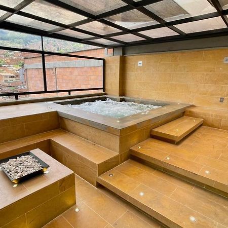 Edificio Helena Apartment Medellin Ngoại thất bức ảnh
