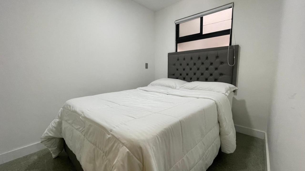 Edificio Helena Apartment Medellin Ngoại thất bức ảnh