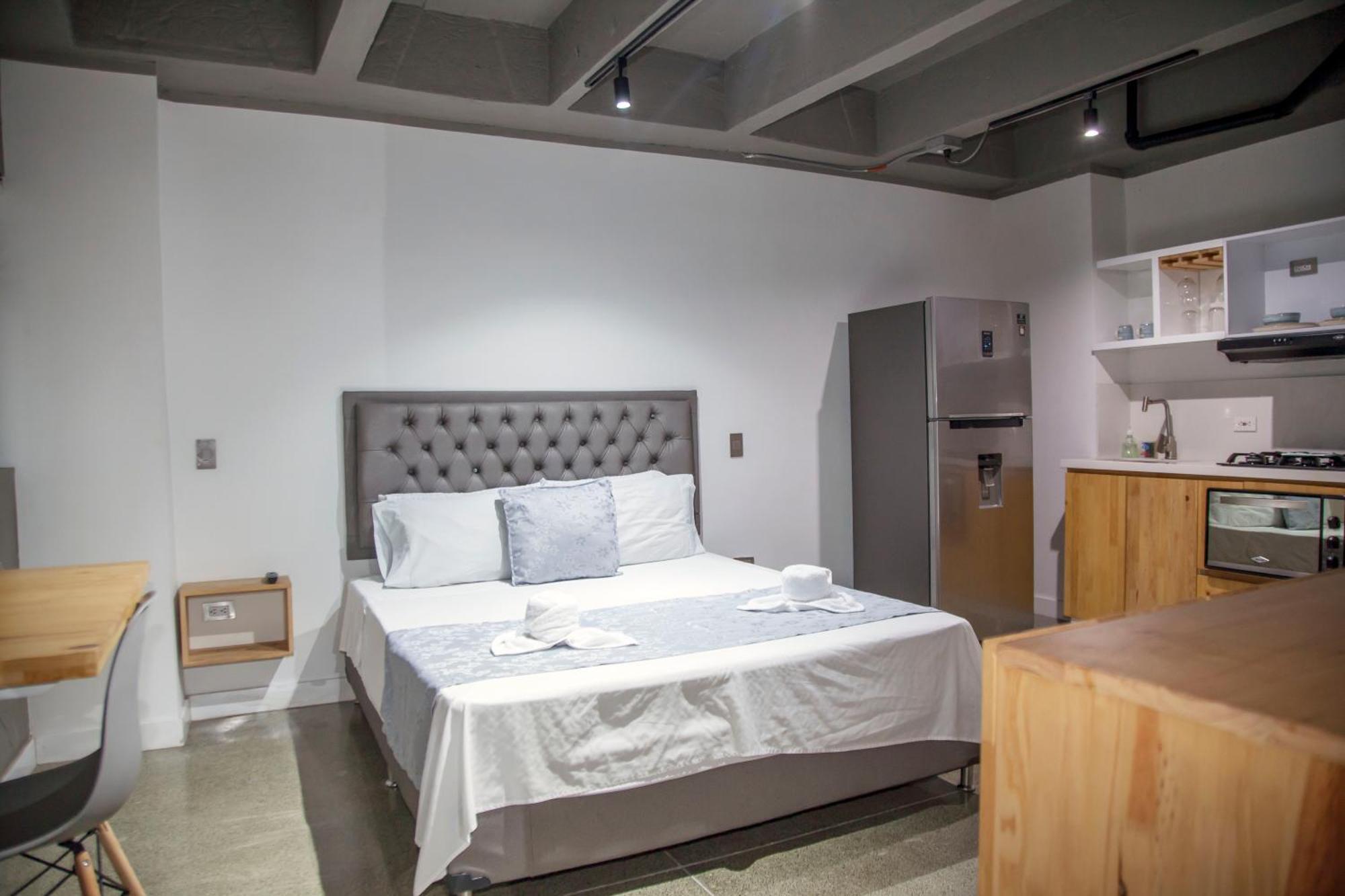 Edificio Helena Apartment Medellin Ngoại thất bức ảnh